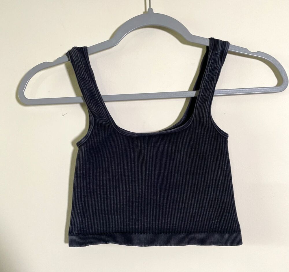Free People Movement Happiness Runs Square Neck Crop Tank Top Sz XS / S Black - Picture 2 of 7